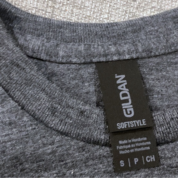 Dolly Parton T!ts t-shirt (men’s/unisex sizes) NWOT - Picture 6 of 6